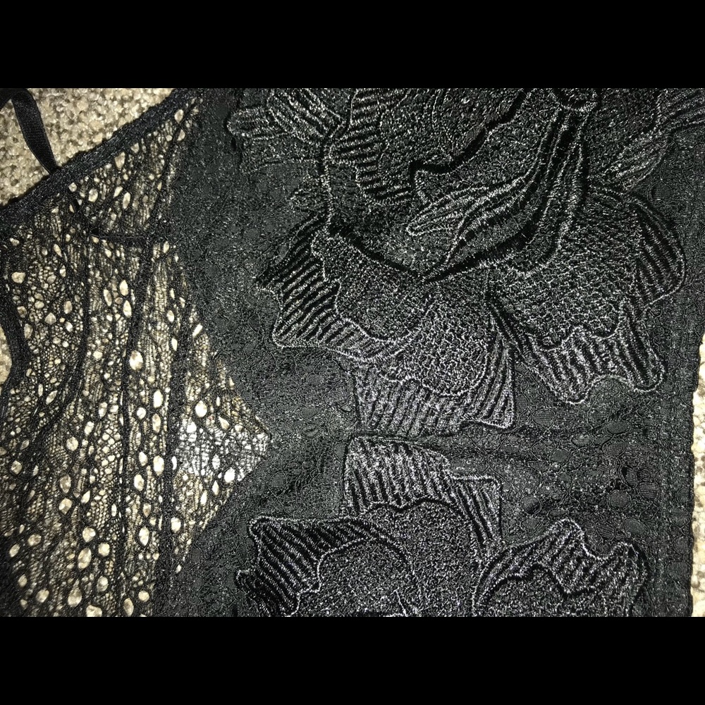 Bralette - Picture 2 of 4